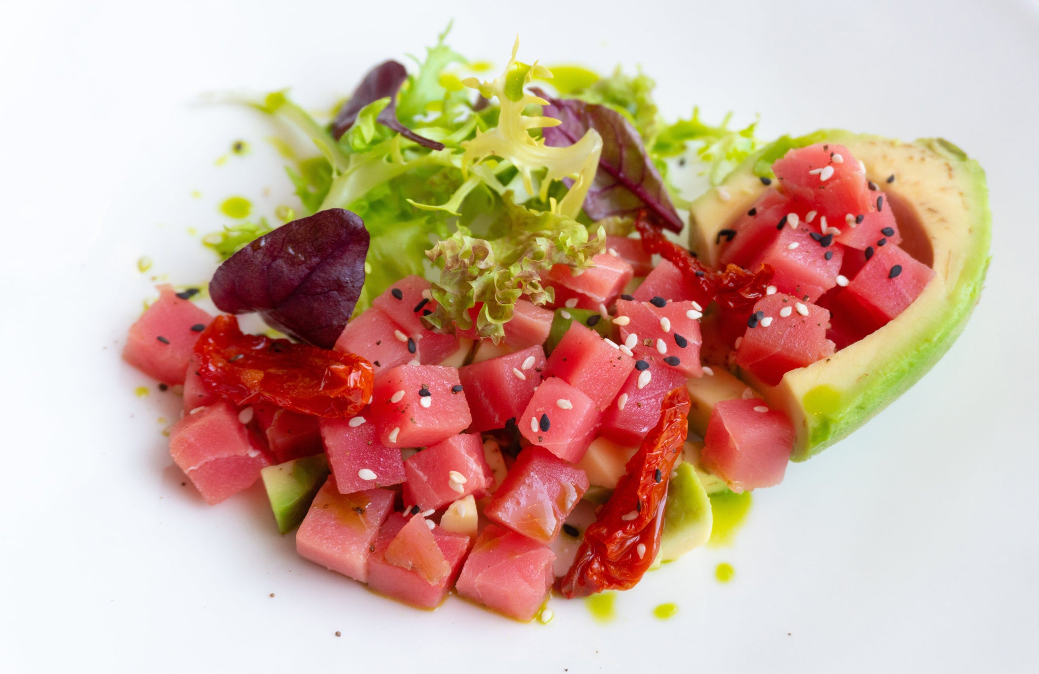 Tuna Tartare with Avocado and Lettuce